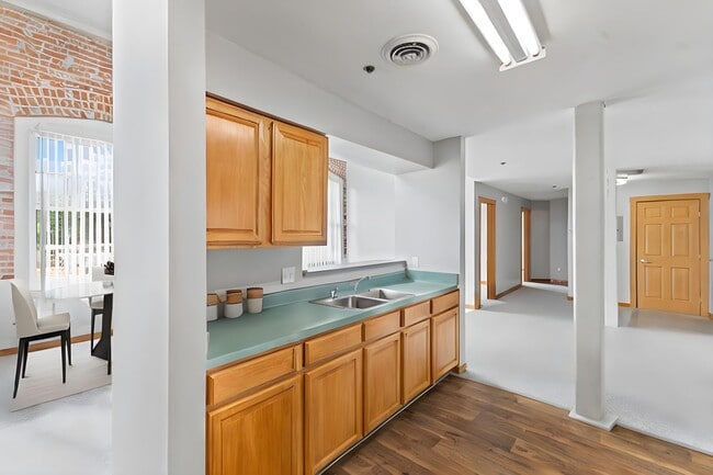 Photo - Atlas Apartments