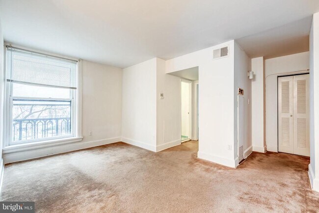 Photo - 3060 16th St NW Unit 308