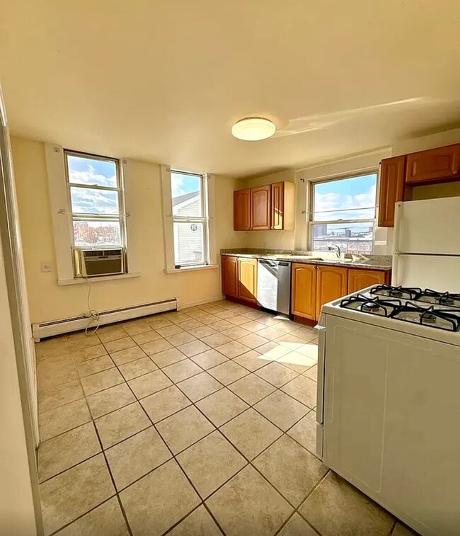 Photo - 1401 6th St Unit 2