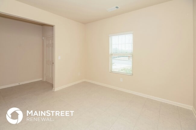 Photo - 75 Michelle Wy