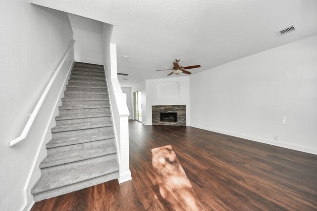 Photo - 21218 Somerset Park Ln