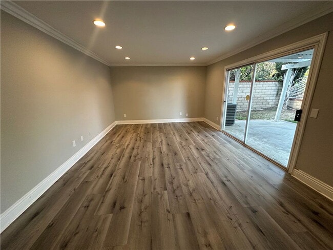 Photo - 324 Avenida Esplendor