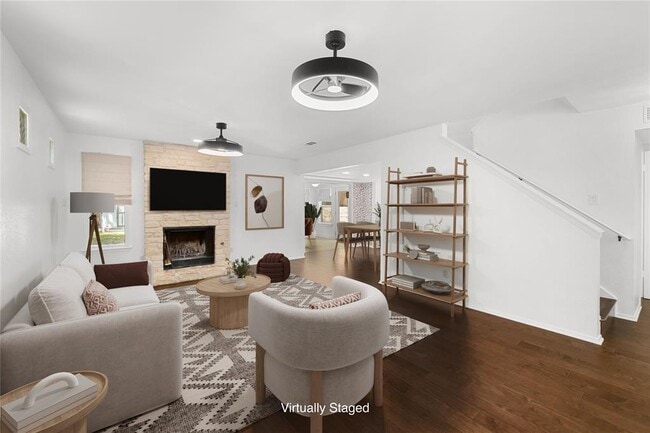 Photo - 7602 Banpass Ln