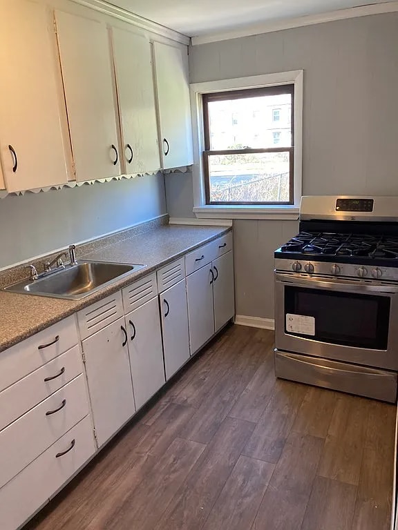 Building Photo - 229 Brightman St Rental