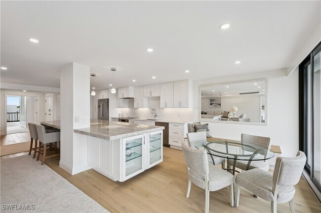 Photo - 2318 Gulf Shore Blvd N Unit 510