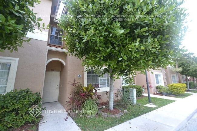 Building Photo - 7909 Catalina Cir