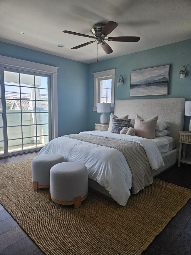 Photo - 3 Bedroom Plus Home with Roof Top Deck