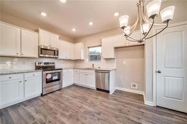 Photo - 21 Belfield Ct