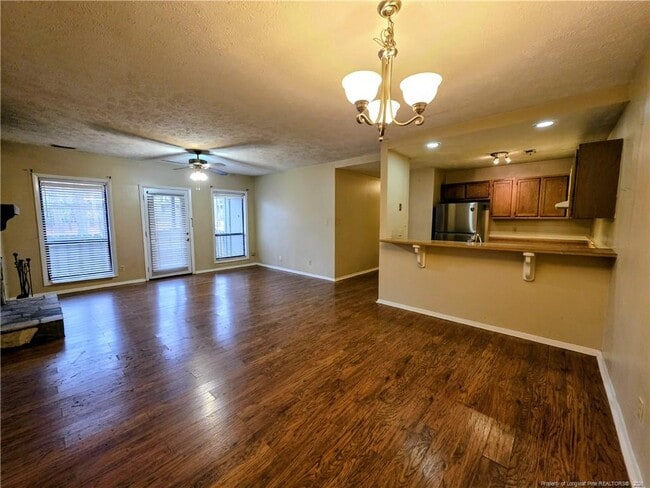 Photo - 1861 Tryon Dr