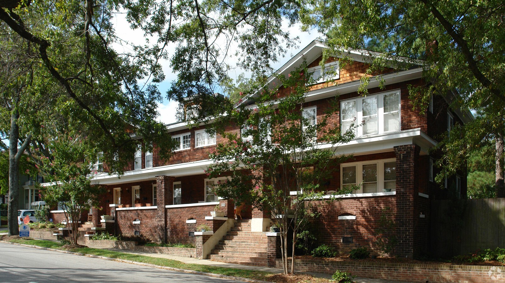 Photo - 401-403 N Gregson St