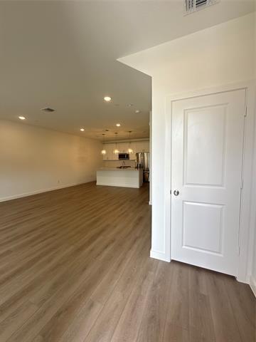 Photo - 7621 Dakota Dr