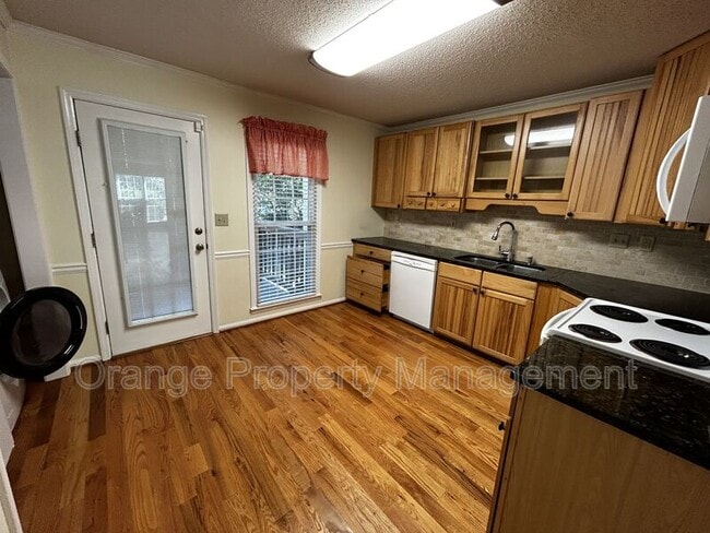 Photo - 106 Sunset Ave