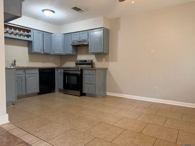 Photo - 2723 Tifton St