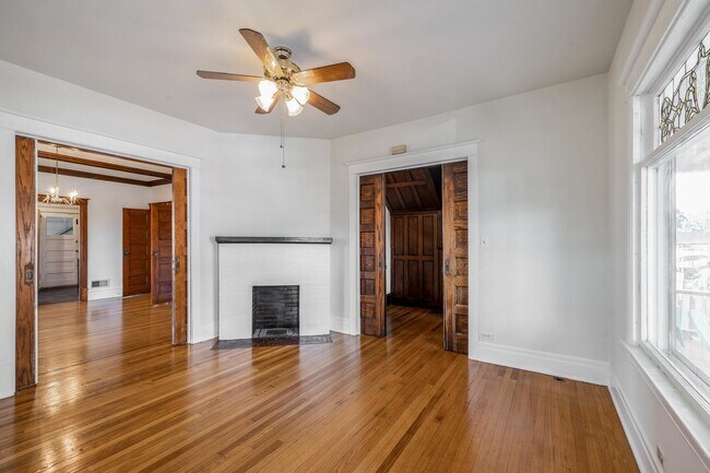 Photo - 3714 Grand Blvd Unit 1