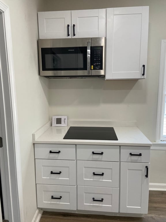 Photo - 92 S Common St Unit 5