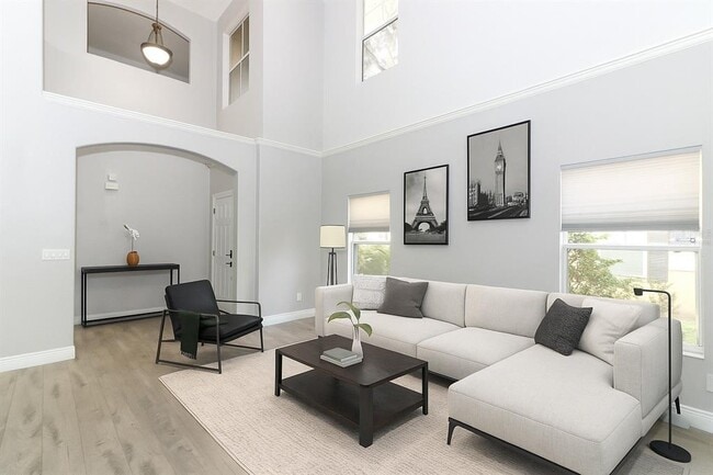 Photo - 7126 Regina Way