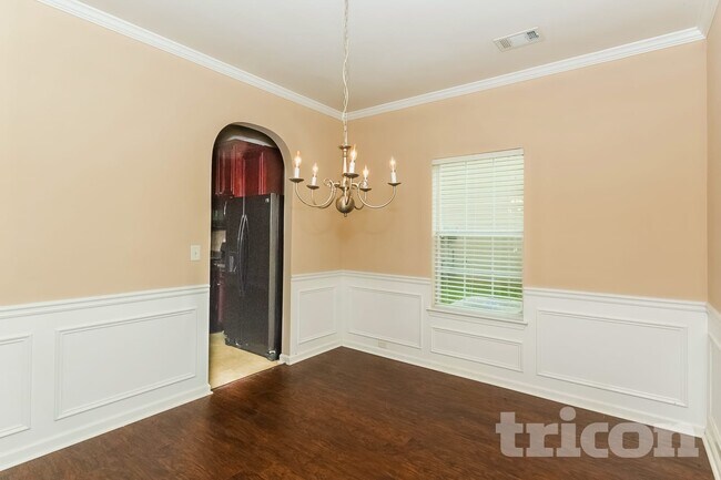 Photo - 6193 Hemperly Rd
