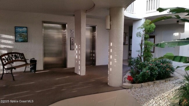 Photo - 2225 Jimmy Buffett Mem Hwy Unidad 403