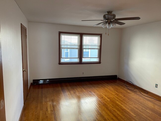 Photo - 100 Pilgrim Ave Unit 2