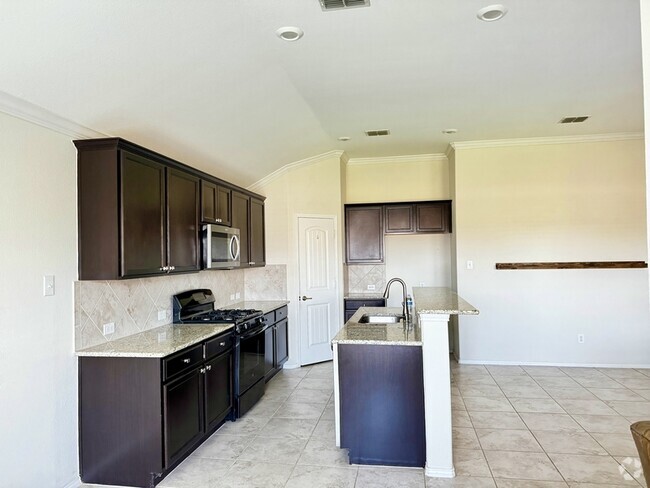 Building Photo - 14653 San Pablo Dr Rental