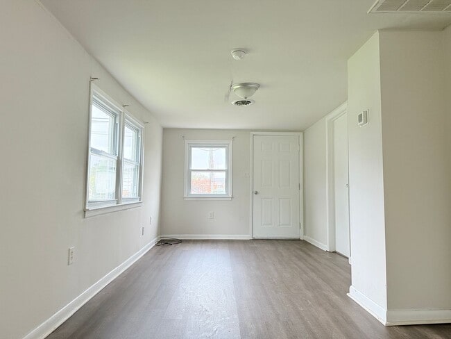 Photo - 2 bed, 1 bath Seaford Home with a Private ...