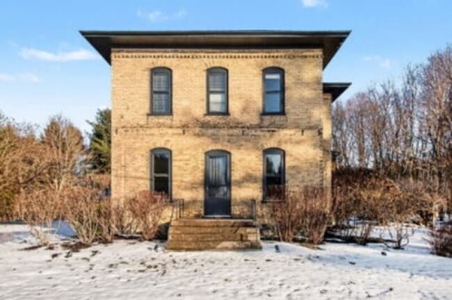 Photo - 704 24th Ave