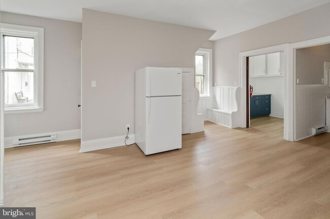 Photo - 243 Chestnut St