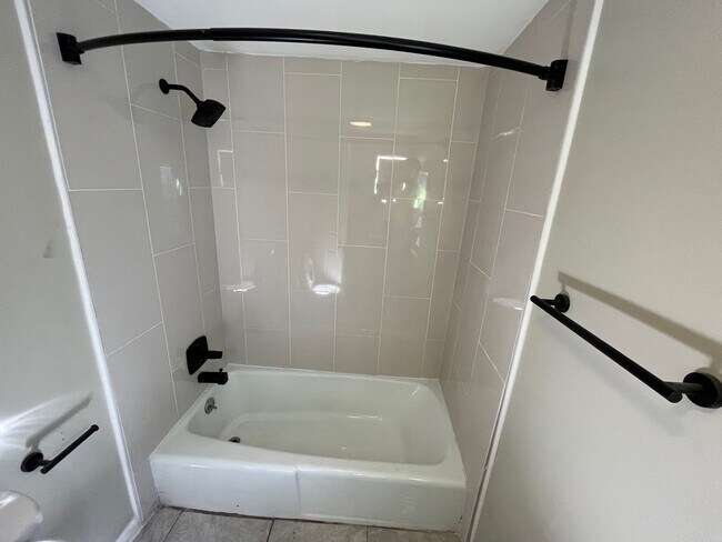 Photo - Ohio Ave, Trenton, NJ well-maintained 3-bedroom, 1-bath home