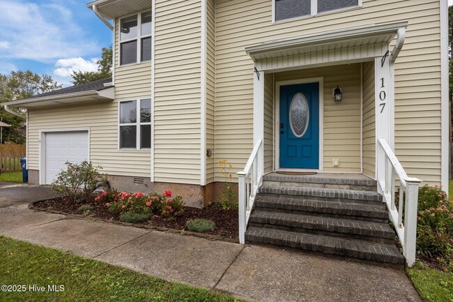 Photo - 107 Quail Ridge Rd