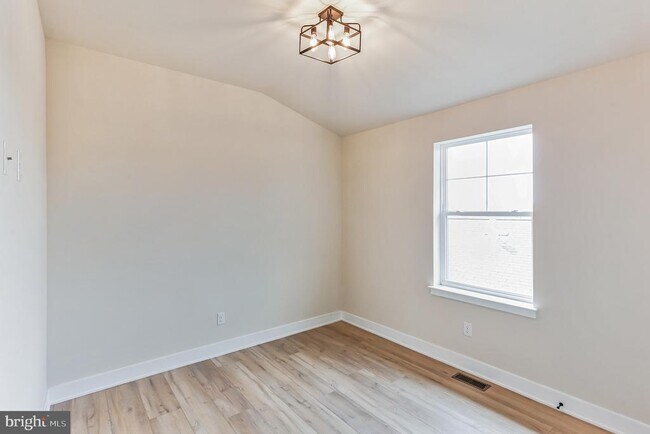 Photo - 1236 Butler Pike