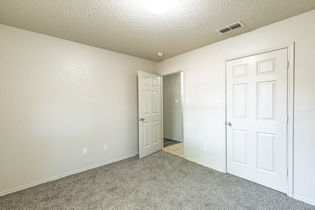 Photo - 3 Bedroom Duplex