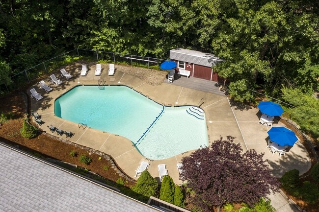 Pool Area - Heritage Gardens