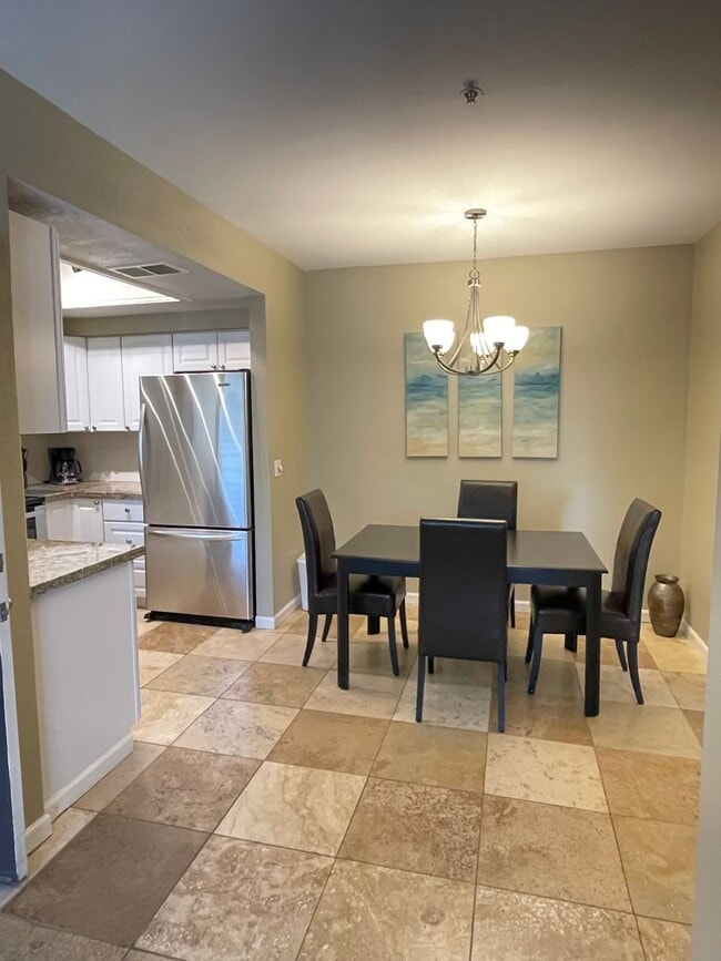 Photo - 1 Bedroom/1 Bath community pool Great Scottsdale location.