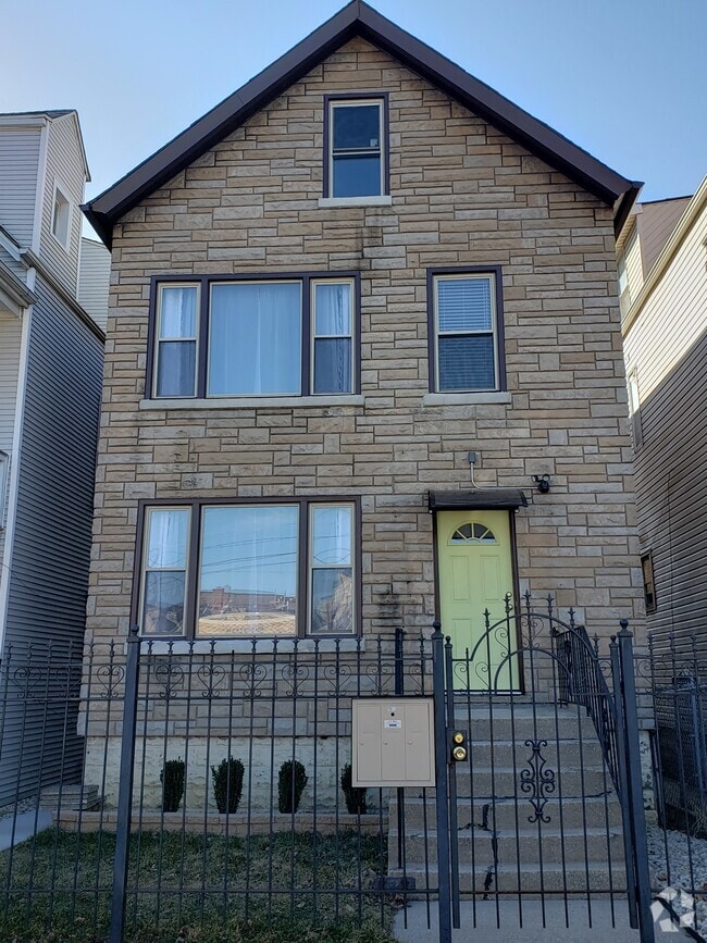 Building Photo - 2858 N Drake Ave Unit 1 Rental