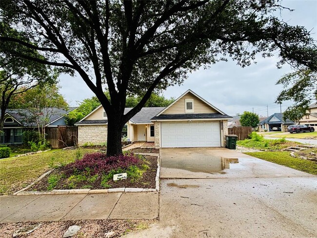 13007 Amarillo Ave