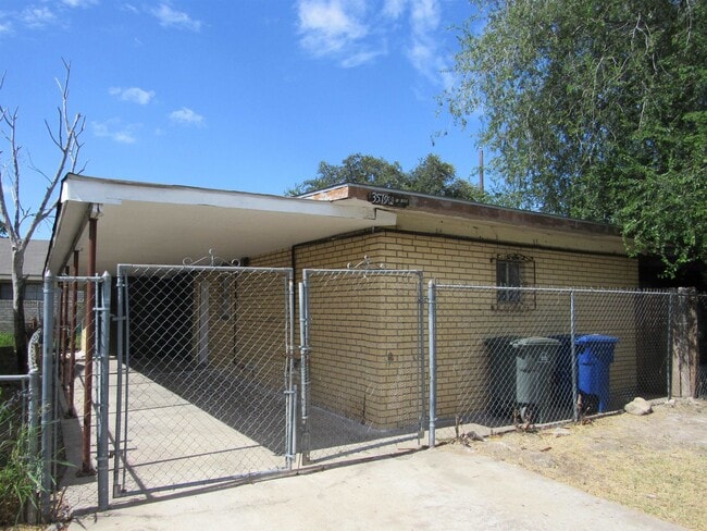 Photo - 3519 Flores Ave