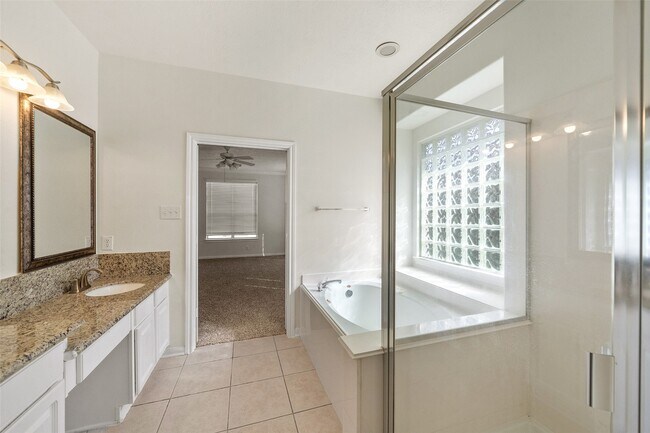 Photo - 14213 Stone Bluff Ln