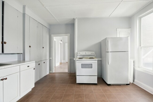 Photo - 310 Turner St Unit 2