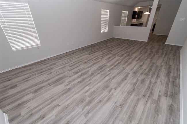 Photo - 706 Lexus Dr