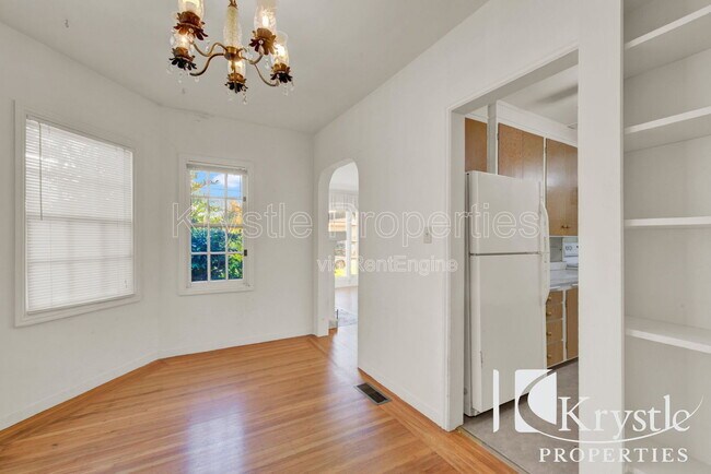 Photo - 209 14th St