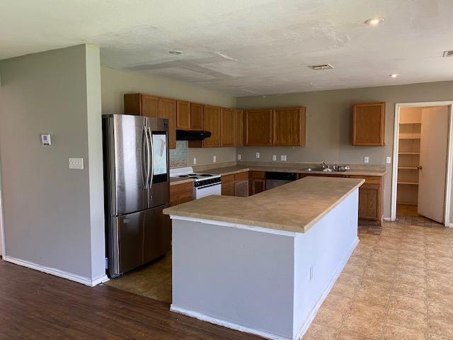 Photo - 516 Seed Cove