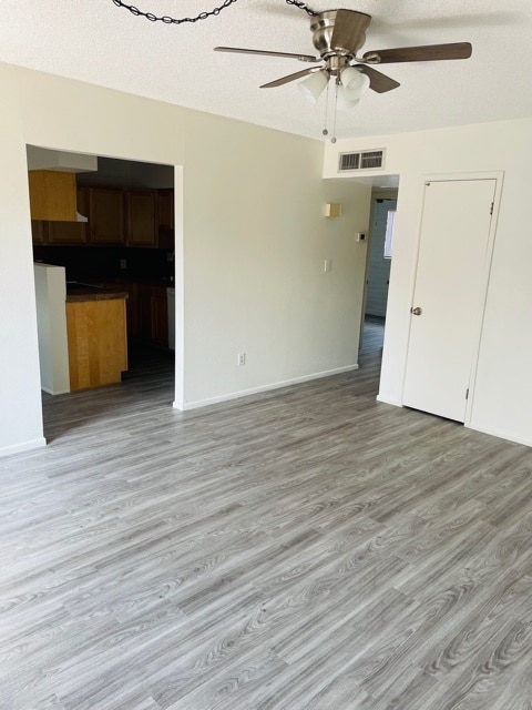 Photo - FOR RENT