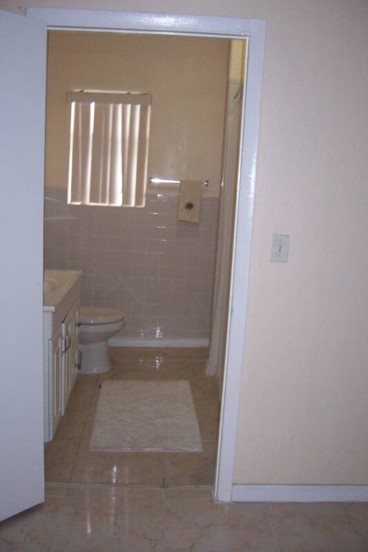 Photo - 2329 W Spruce St