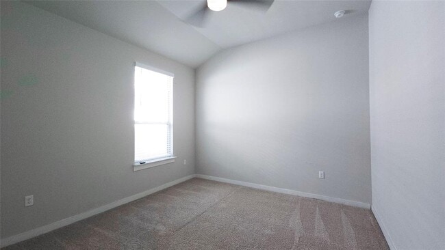 Photo - 8001 Silhouette St