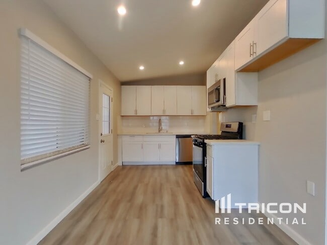 Photo - 5321 57th St