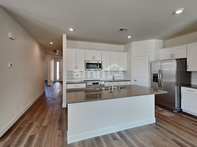 Photo - 10390 Bishops Cap St