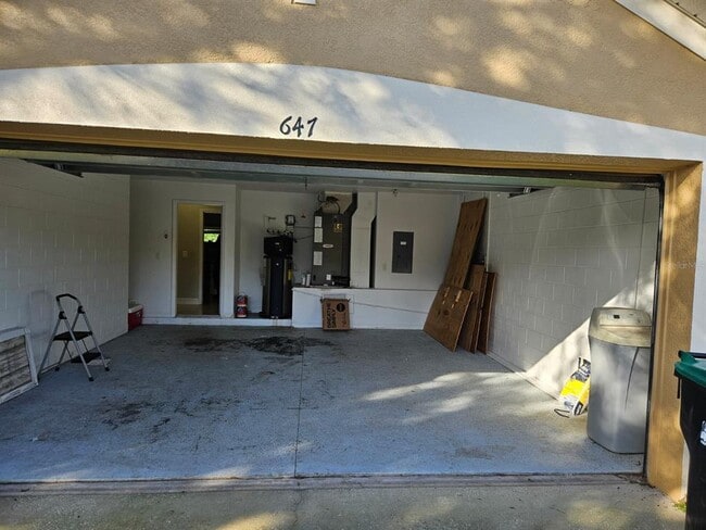 Photo - 647 Carey Way