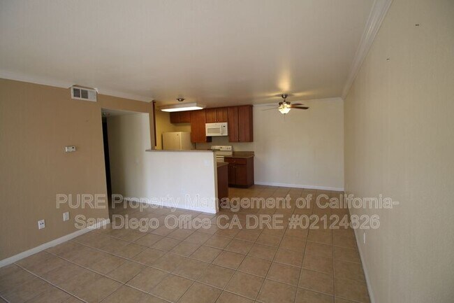 Photo - 210 Chambers St