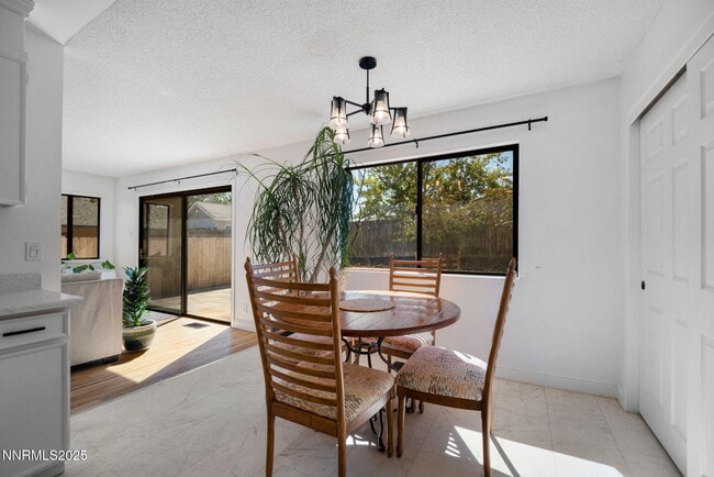 Photo - 1175 Akard Dr