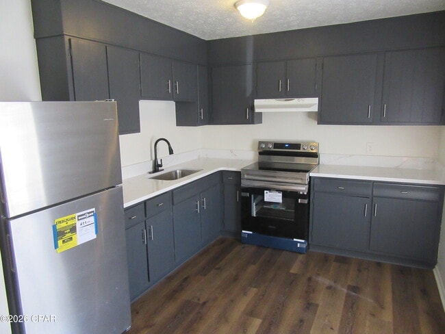 Photo - 2814 N Panama Ave Unit 6